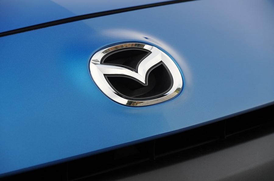  Mazda3 SkyActiv 2012 года  (фото 2 из 92)
